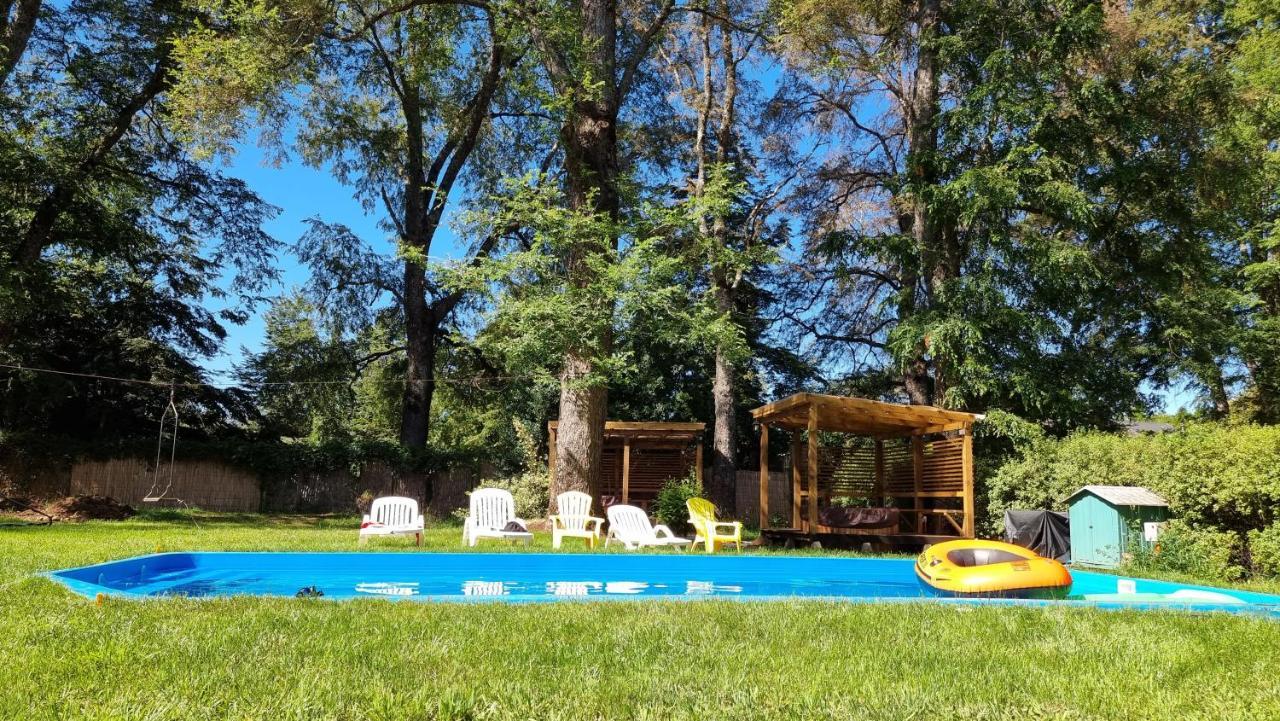 La Casa Del Arbol Villarrica Cabanas-Piscina-Tinajas מראה חיצוני תמונה